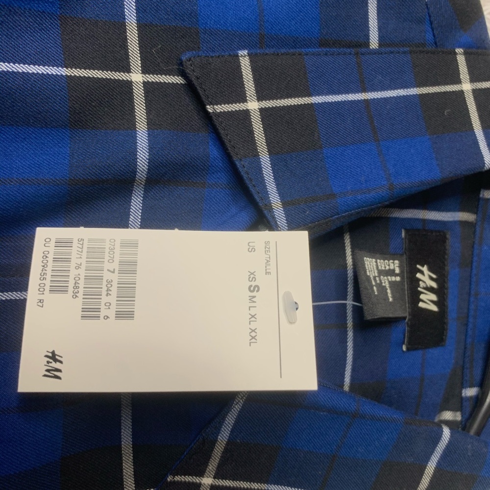 Plaid H&M shirt.